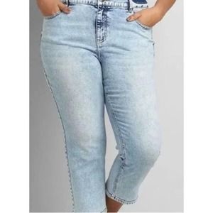 Lane Bryant Signature Fit High Rise Girlfriend Straight Crop Jeans Light Wash 24